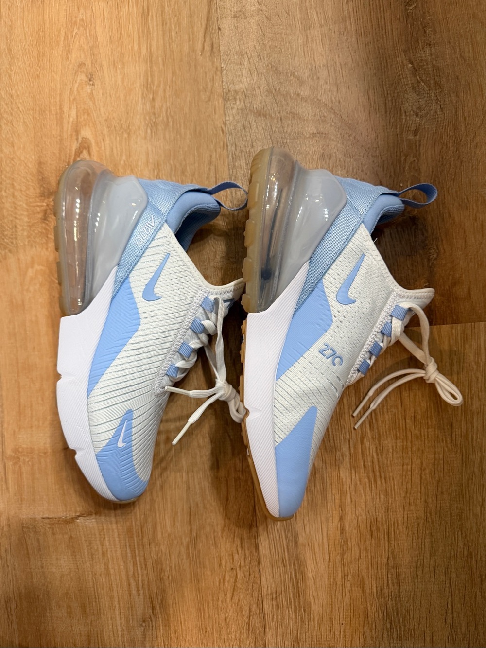 Nike Air270 Sneakers - White & Light Blue - Picture 2 of 5